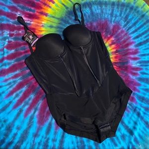 38B shapewear spanx tummy control bodysuit